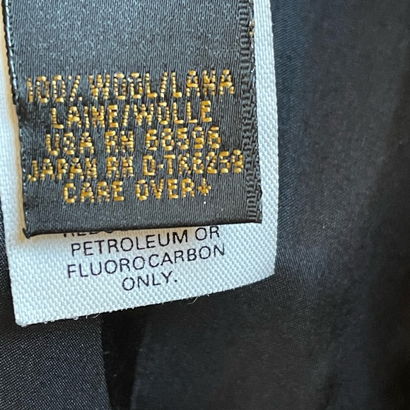 Vintage Donna Karan Blazer - Picture 7 of 9